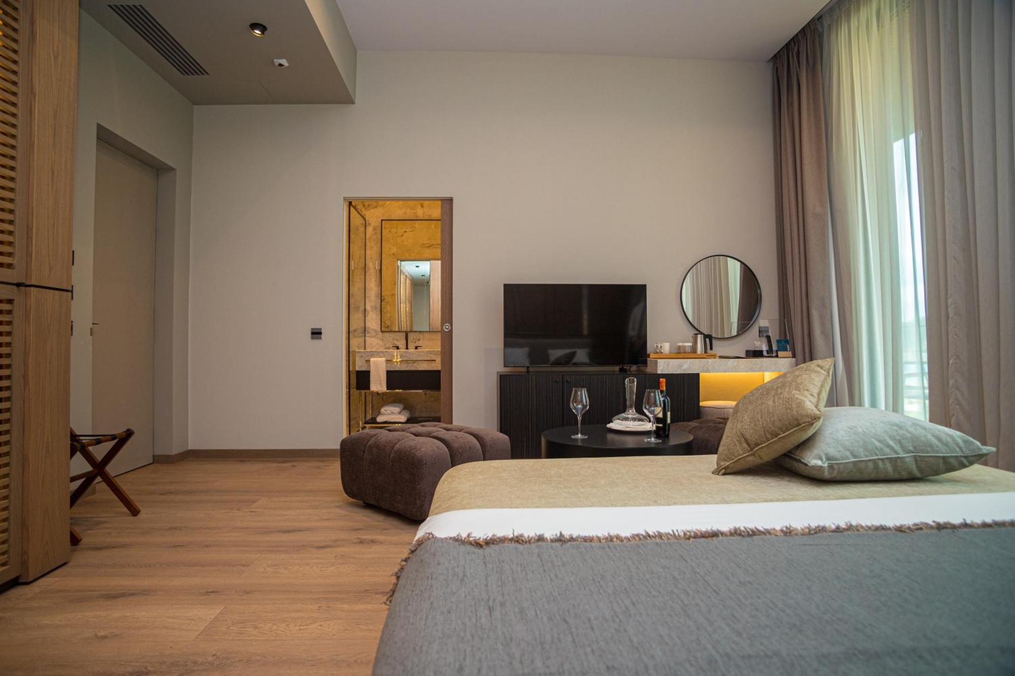 Prado Luxury Hotel Himare Exterior foto